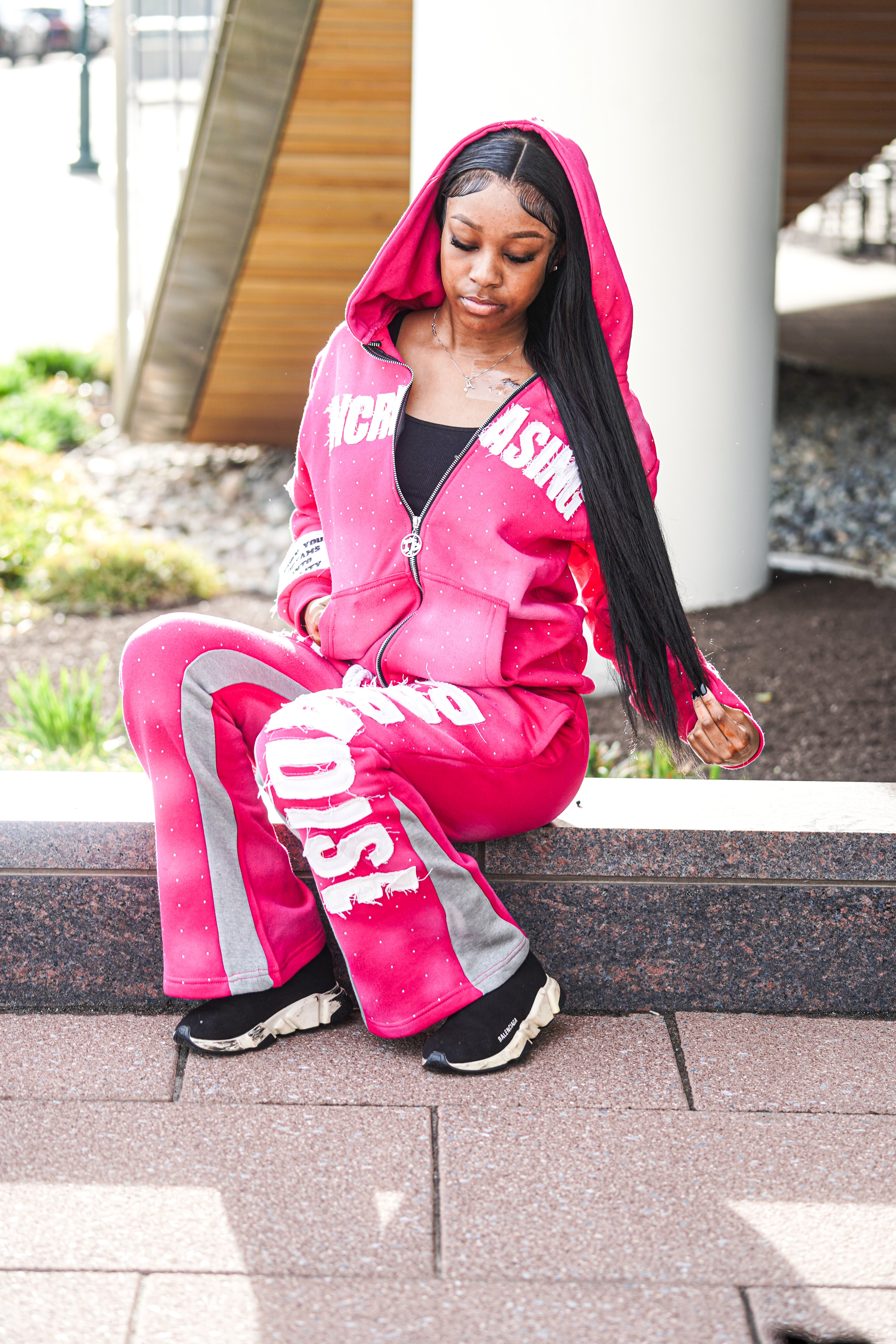 FLAMINGO SWEATSUIT